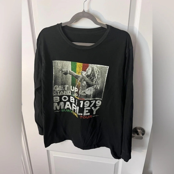 Unbranded | Bob Marley 1979 Survival Tour Long Sleeve Shirt  | Size M - Picture 3 of 4